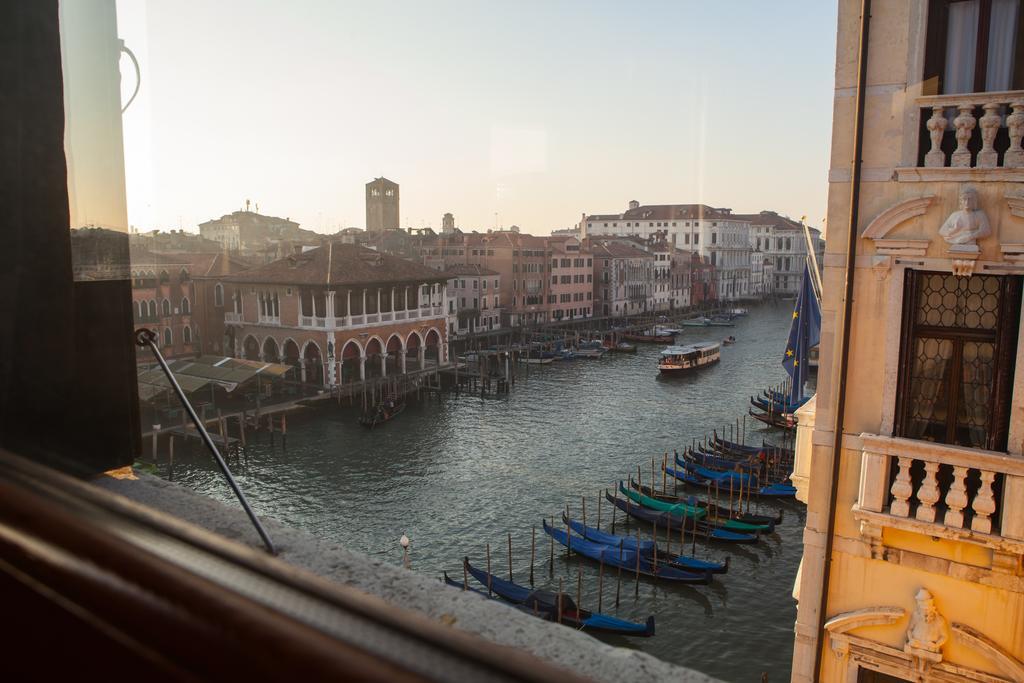 Locanda Ai Santi Apostoli Venesia Bagian luar foto