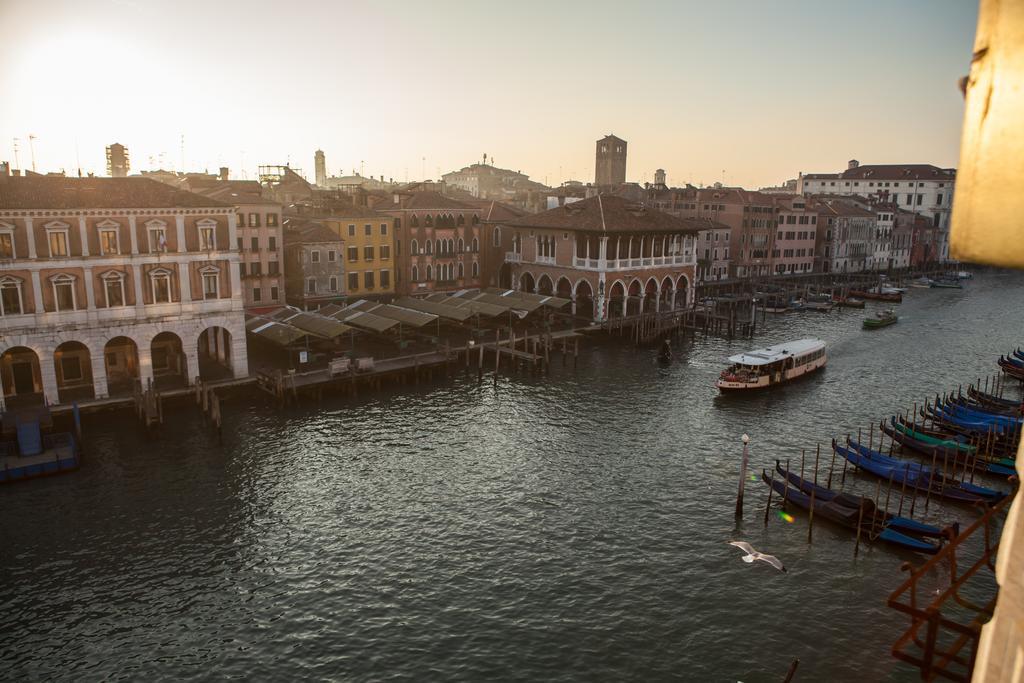 Locanda Ai Santi Apostoli Venesia Bagian luar foto